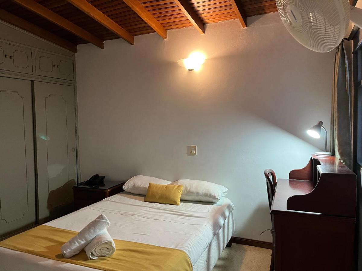Casa Rosales 호텔 메딜린 외부 사진