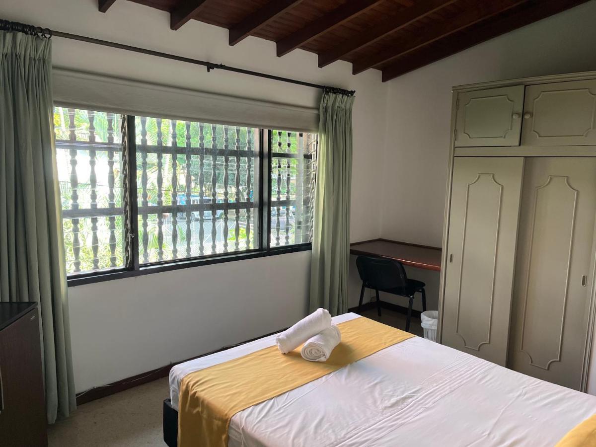 Casa Rosales 호텔 메딜린 외부 사진